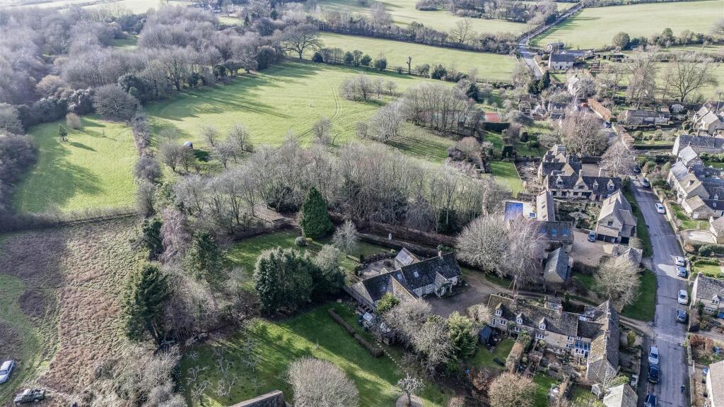 Ramsden, Oxfordshire photo 3