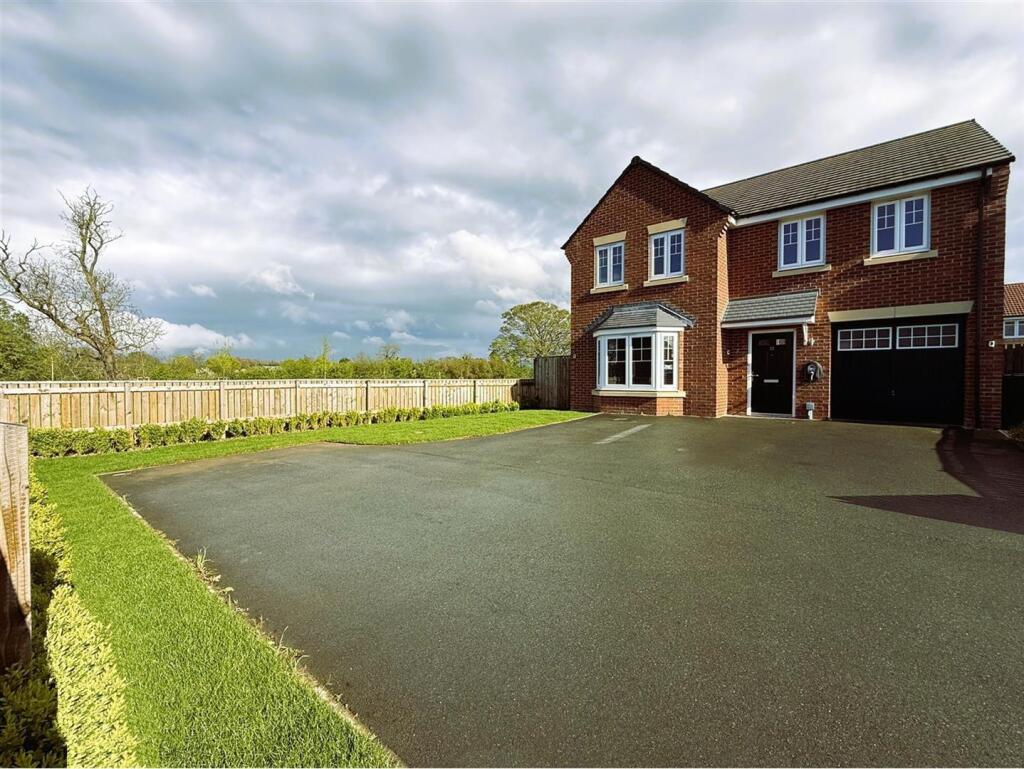 Main image of property: Stable Mews, Boroughbridge, York