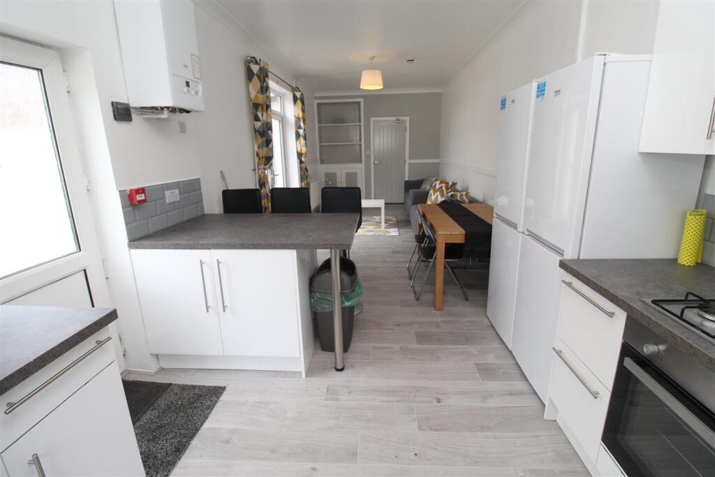 House in Cardiff, Cathays - View 3