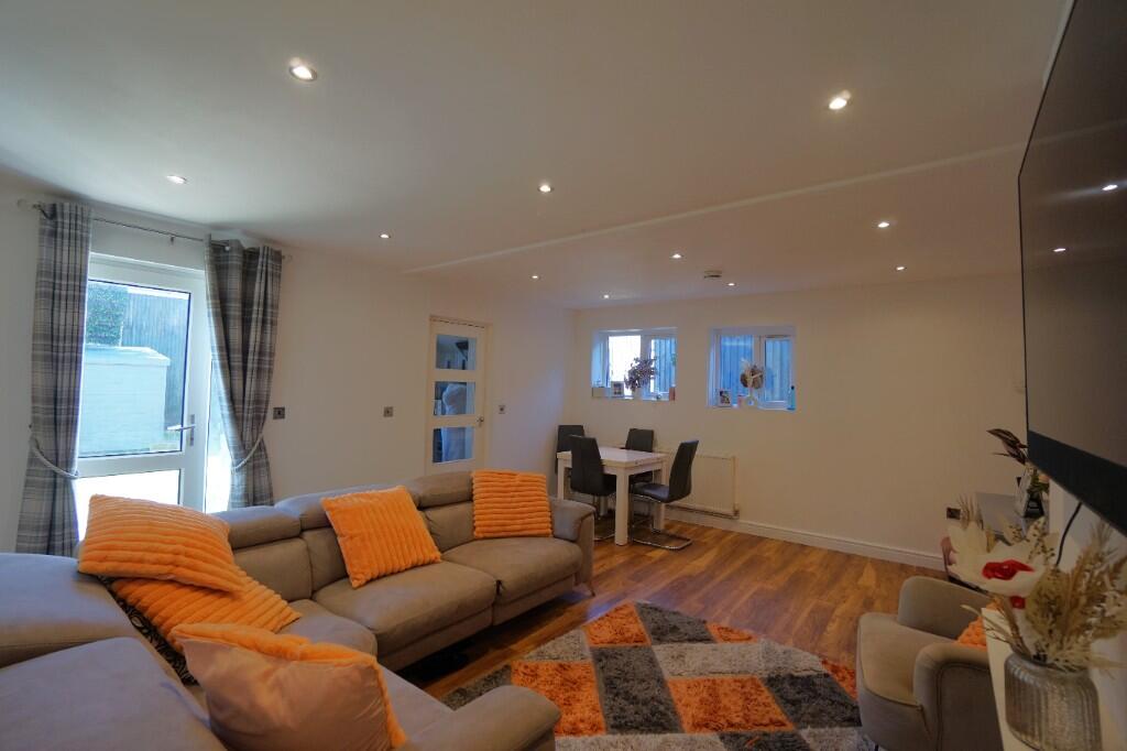 Canterbury Road, Birchington, Kent, CT7 photo 5