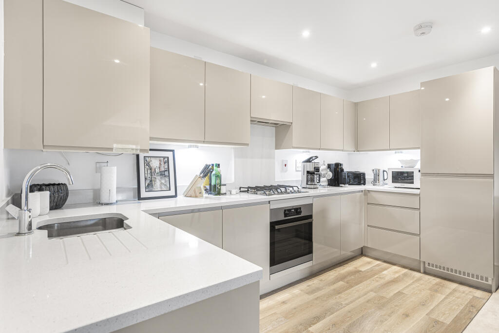 Additional image 2 of Tomlinson Court, Welwyn, Hertfordshire, AL6