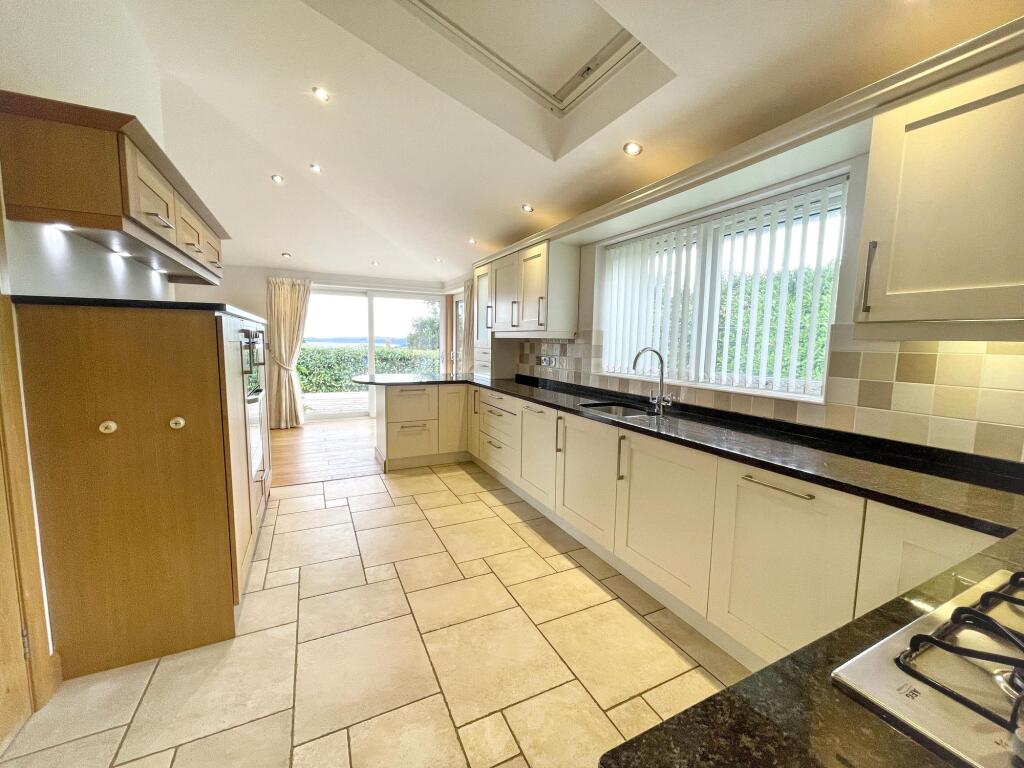 House in Teignbridge, Holcombe Down, Teignmouth - View 4