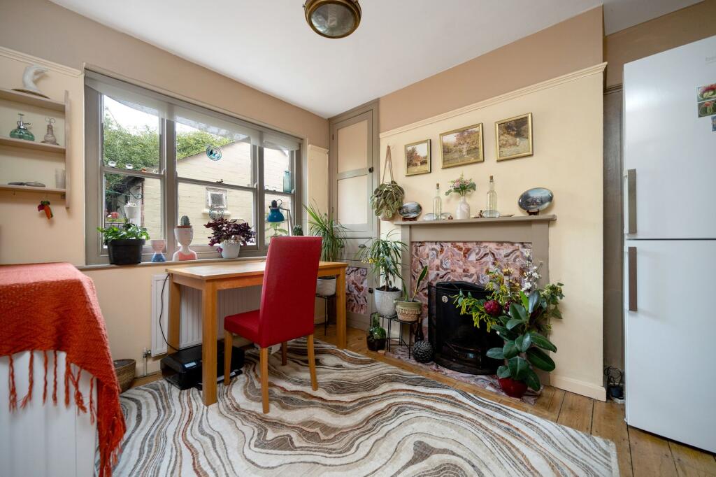 House in Leicester - View 5