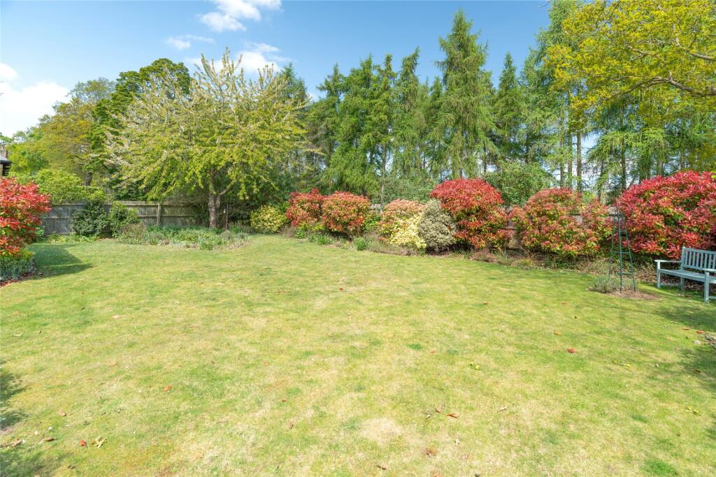 Amberfield Drive, Ipswich, Suffolk, IP10 photo 4