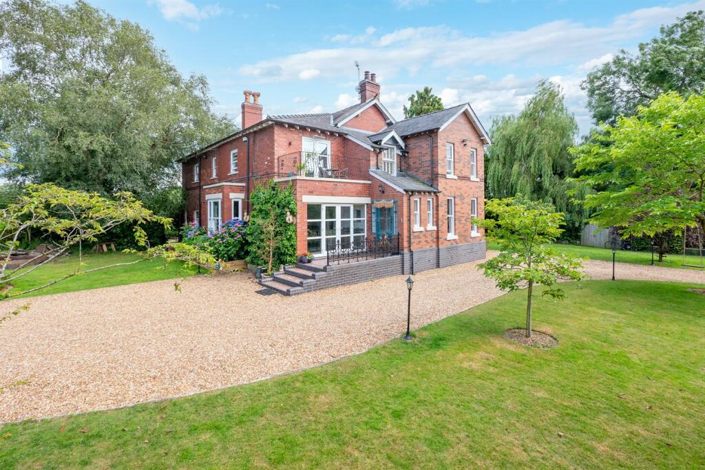 Main image of property: Holmes Chapel Road, Allostock