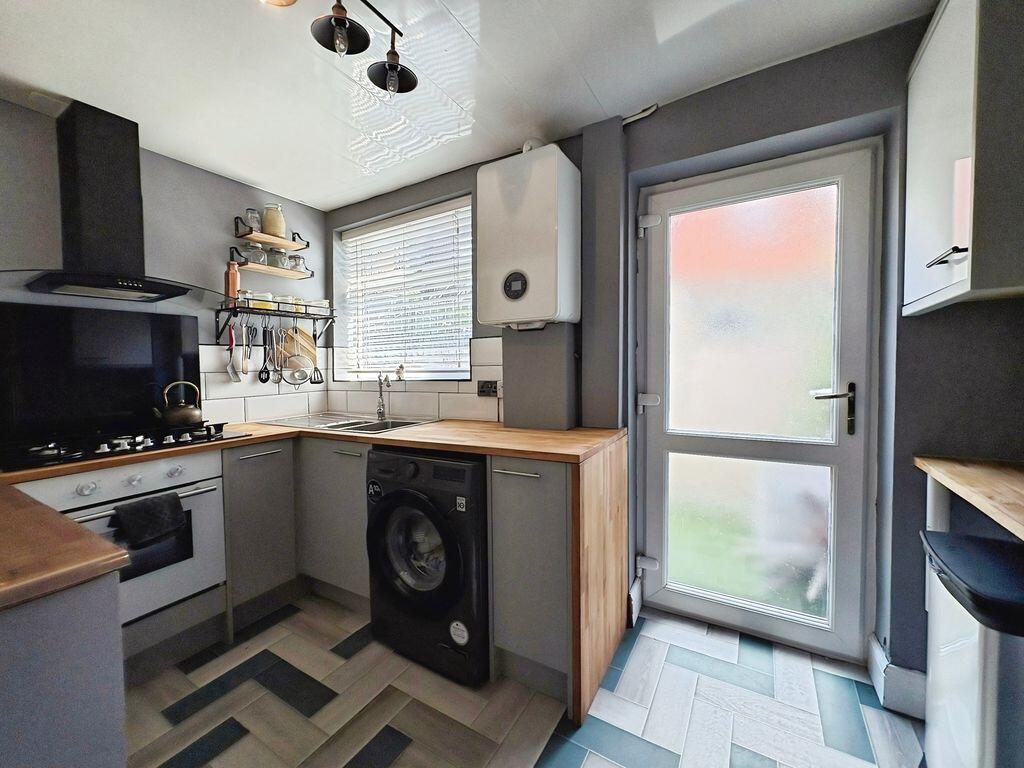 Byron Avenue, Wallsend - More
