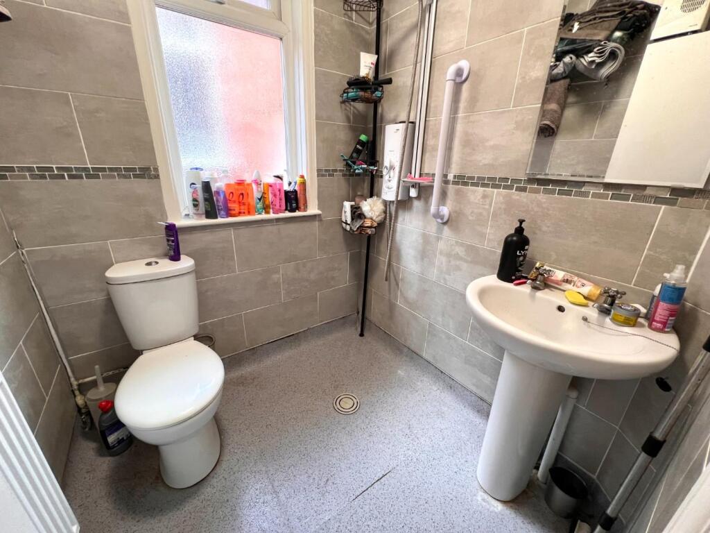 House in Northampton, Dallington - More