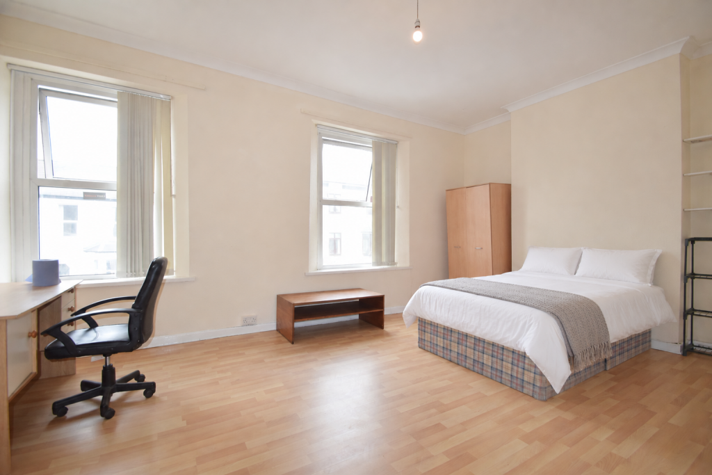 House in Cardiff - View 5