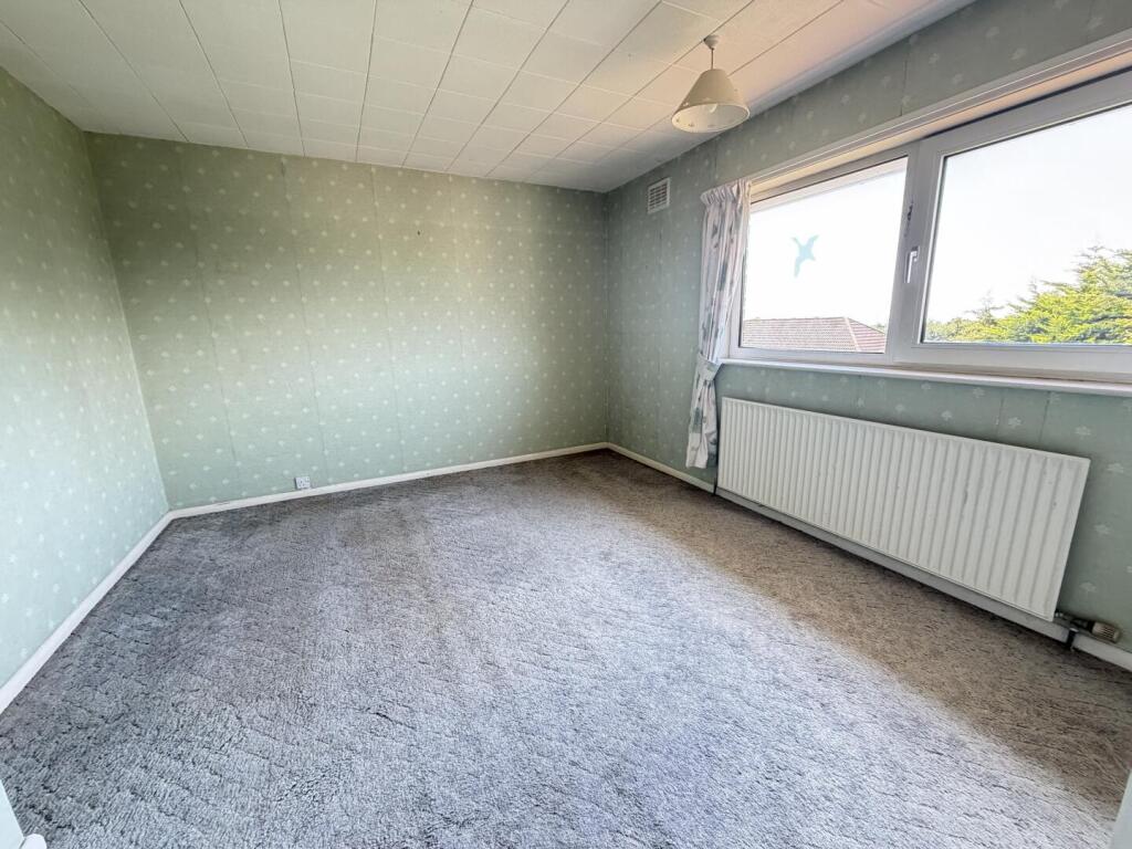 House in Felixstowe, Grange Farm - View 5
