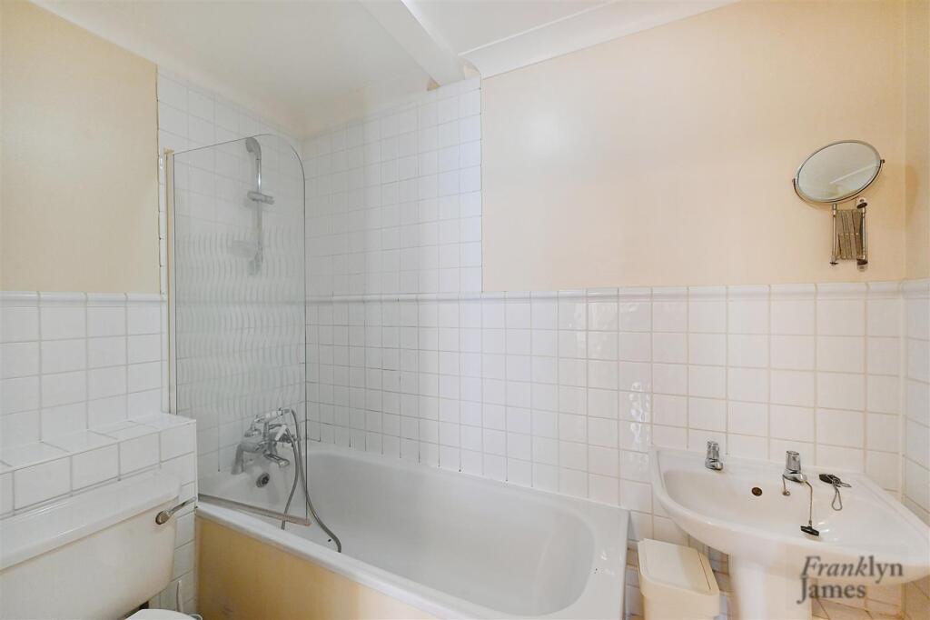 Apartment in London, Burrells Wharf, Isle of Dogs - View 5