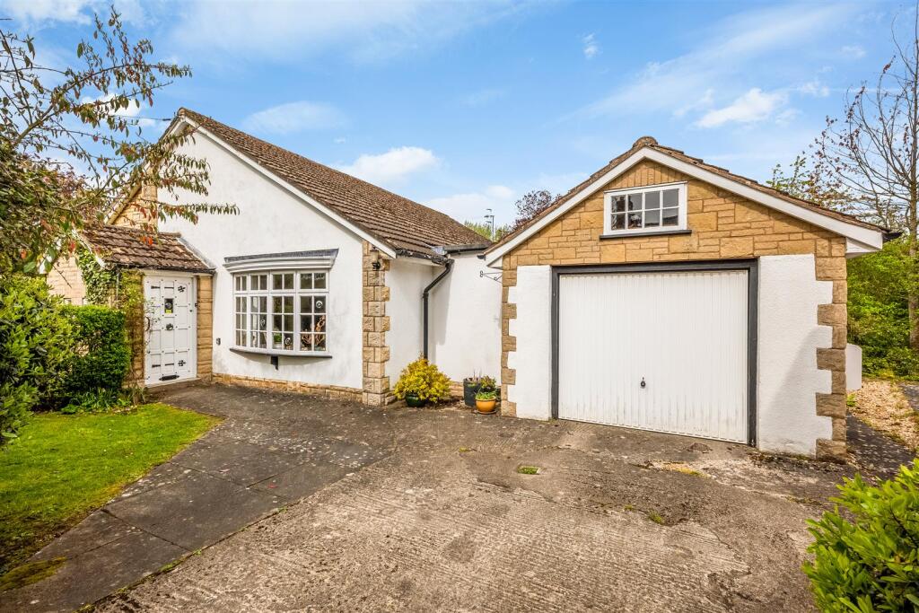 Main image of property: Armscote, Stratford-upon-Avon