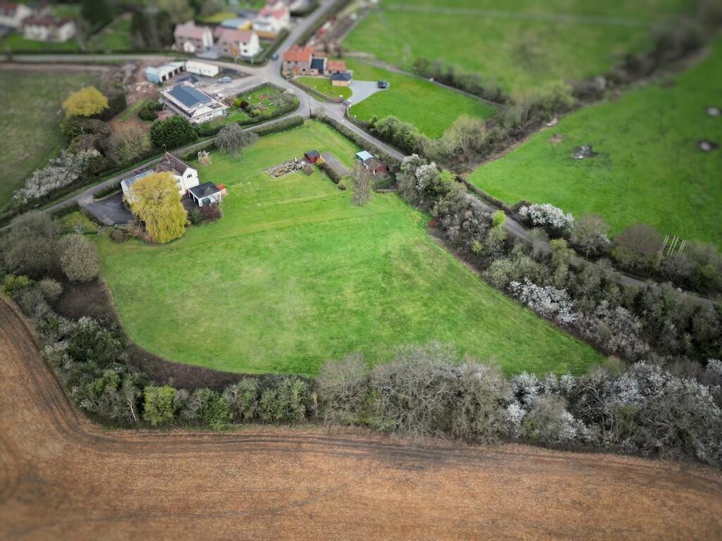 Engine Common Lane, Yate photo 2