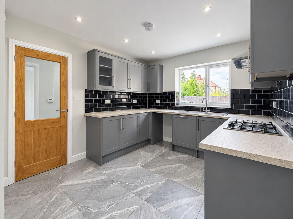 House in South Staffordshire, Lower Green, Brewood and Coven - More