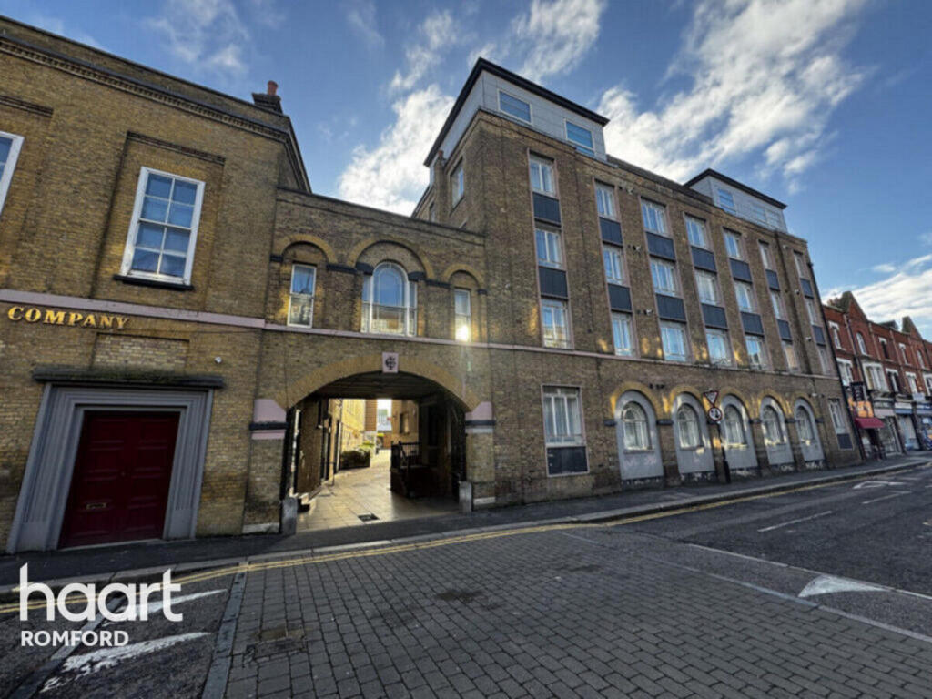 Main image of property: High Street, ROMFORD