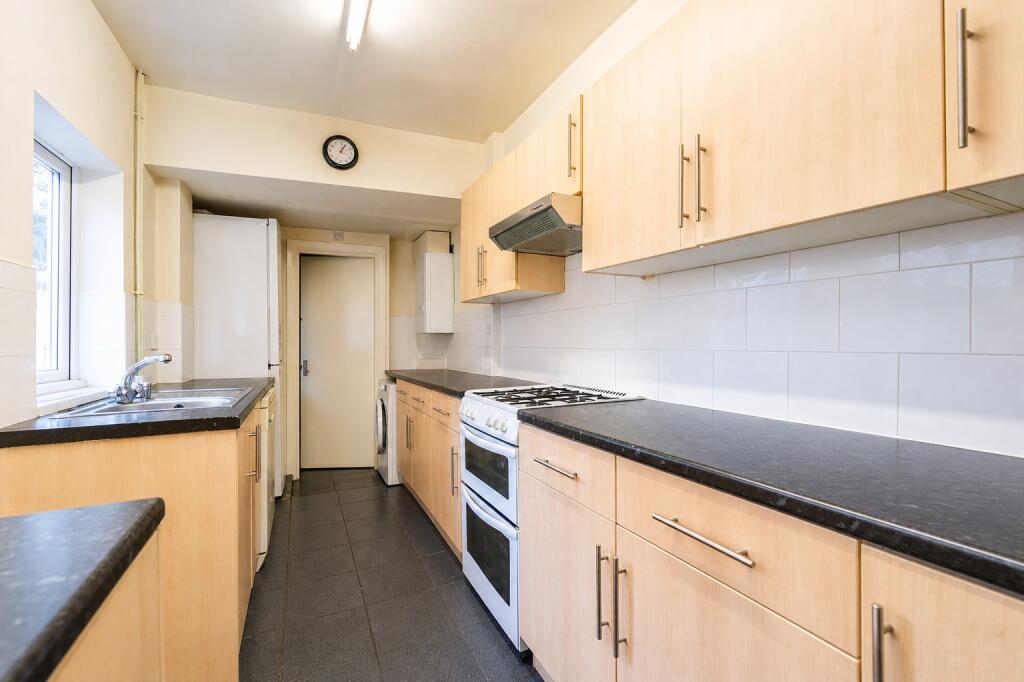 5 bedroom house for rent