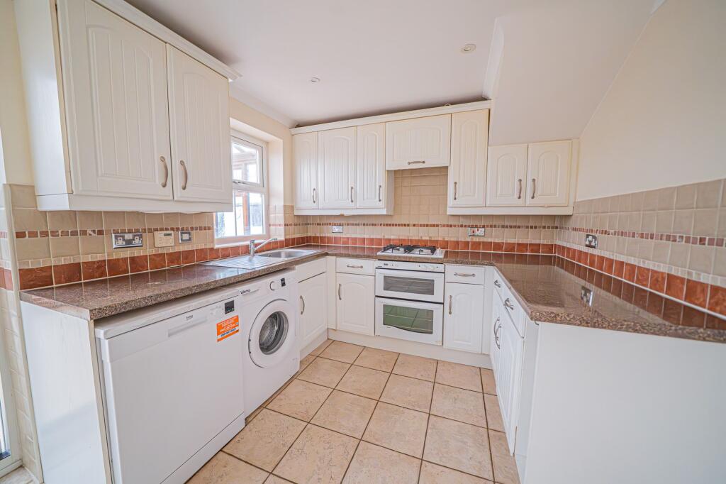 House in Solihull, Dorridge - View 4