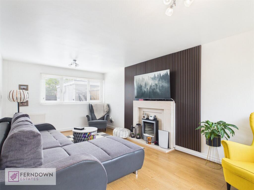 Peace Walk, Chelmsley Wood, Birmingham, West Midlands, B37 photo 2