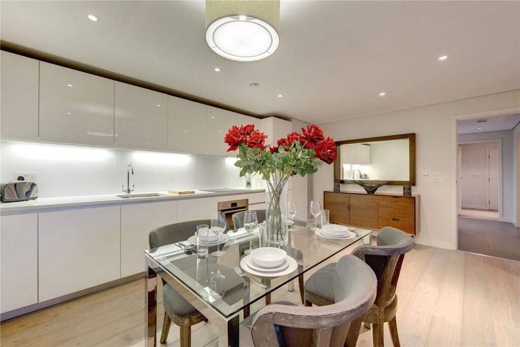 Apartment in London - View 5
