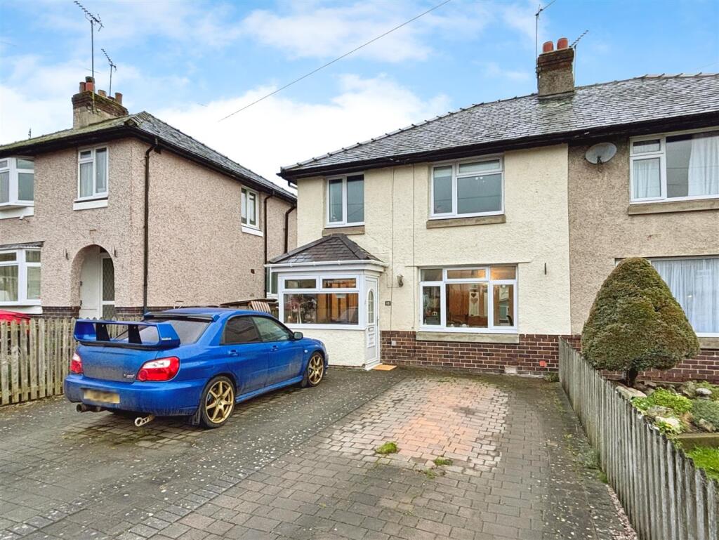 Main image of property: Glan Y Fedw, Betws Yn Rhos, LL22