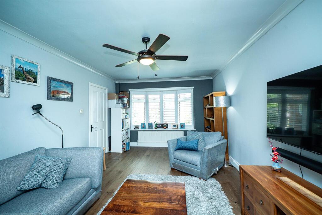 Harpenden Road, St. Albans - View 3