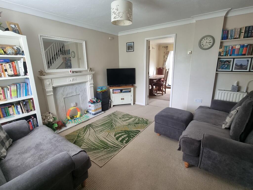 House in Warminster, Wiltshire - View 2