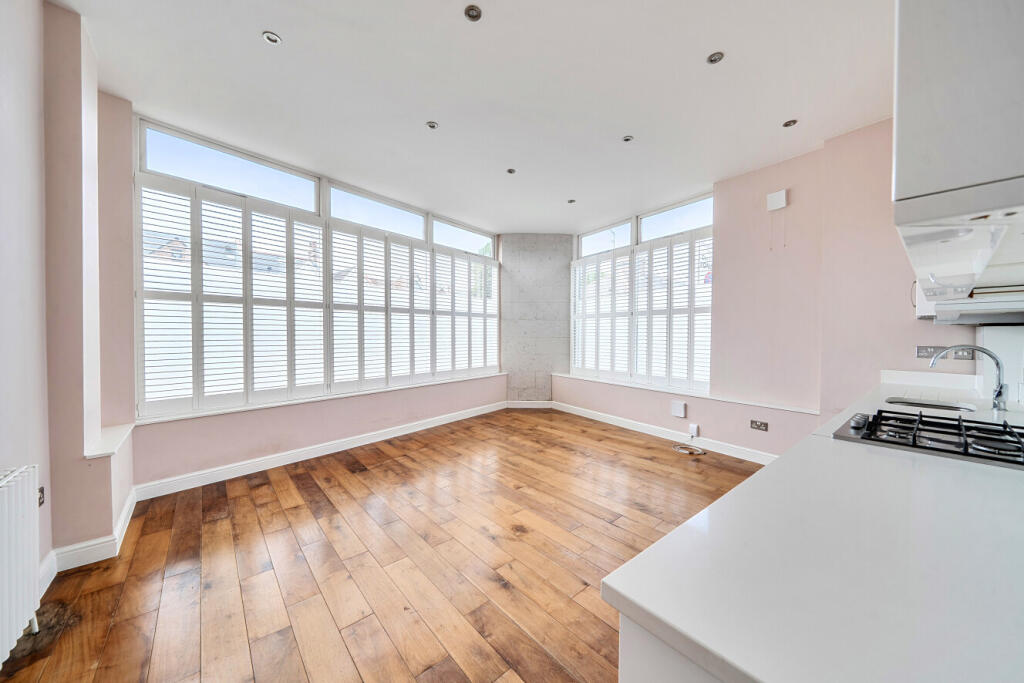 Main image of property: Pages Lane, London, N10