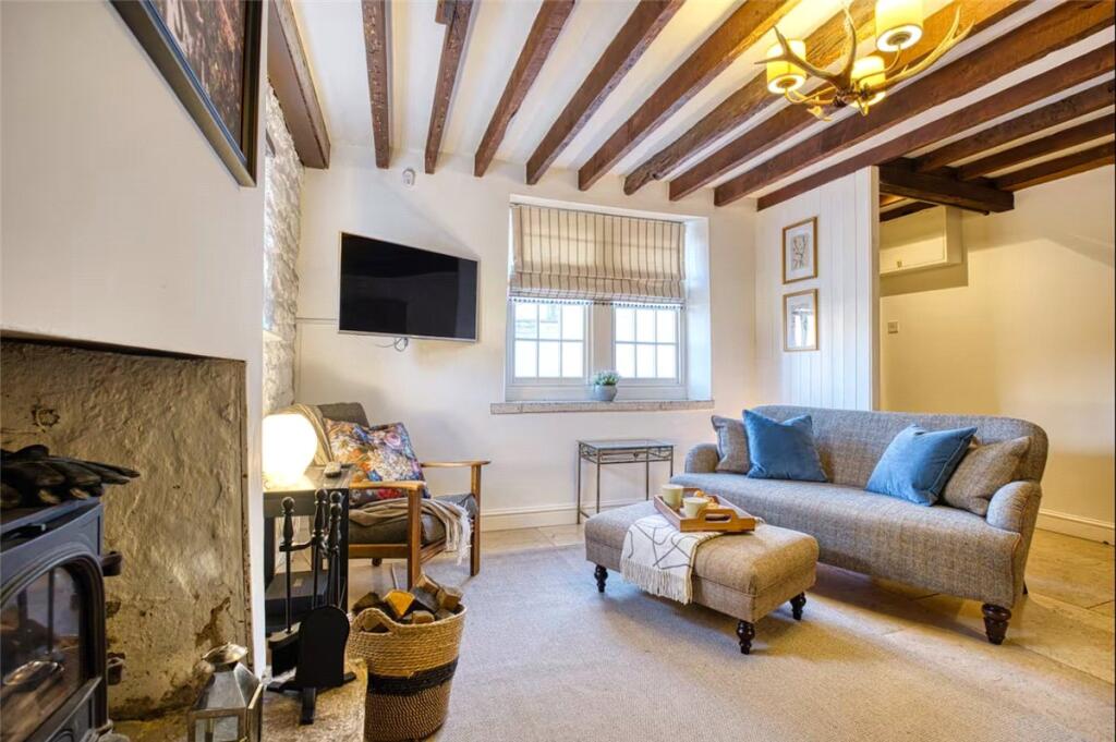 House in Bradford on Avon, Wiltshire - View 3