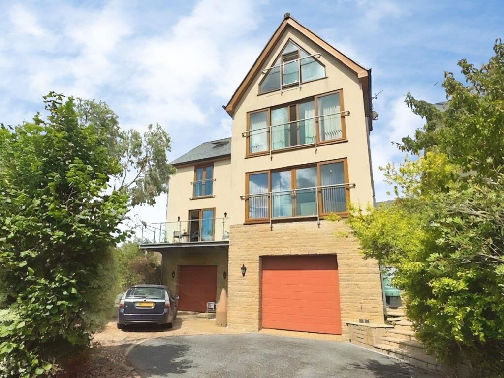 Main image of property: Coed Y Bronallt, Pontarddulais, Swansea