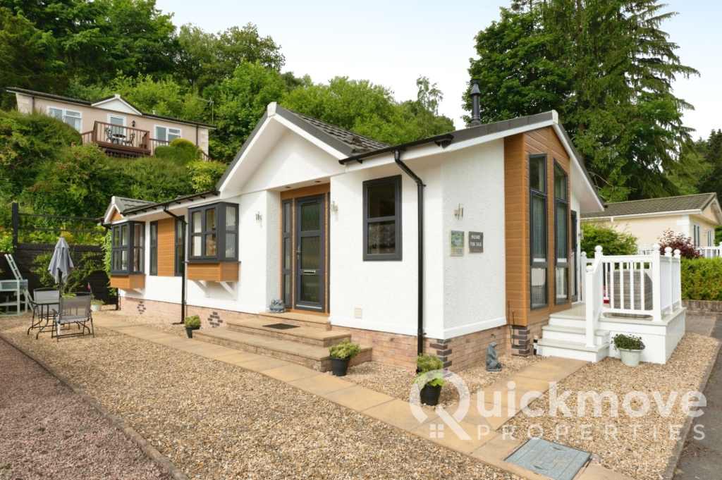 2-bed caravan on Presteigne, Powys, Wales, LD8, £190,000
