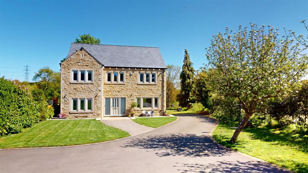 Main image of property: Orchard House, 7a Victoria Drive, Northowram