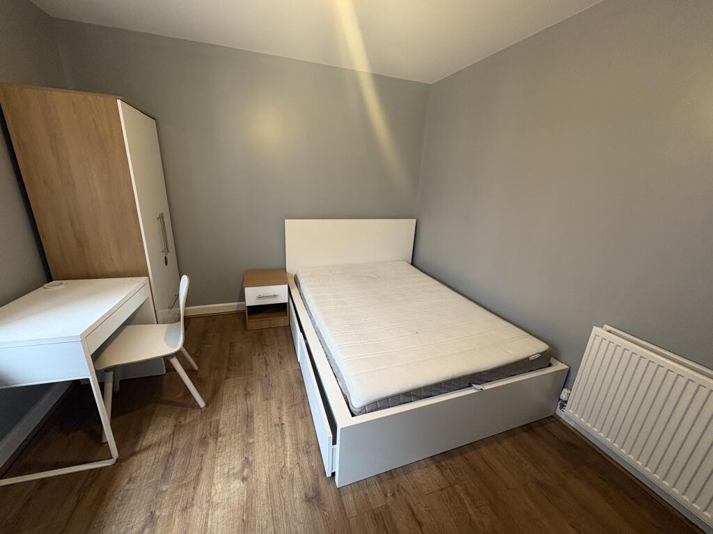 Main image of property: Bearwood road, Bearwood Parade