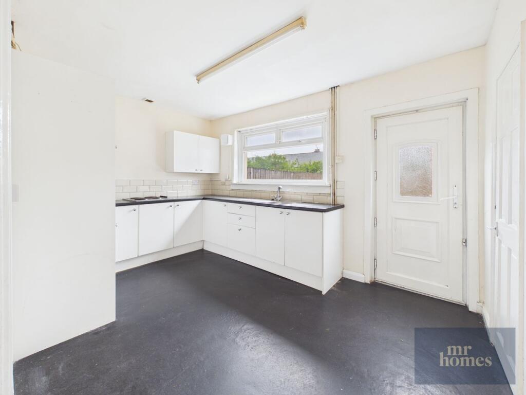 House in Cardiff, Ely - View 3