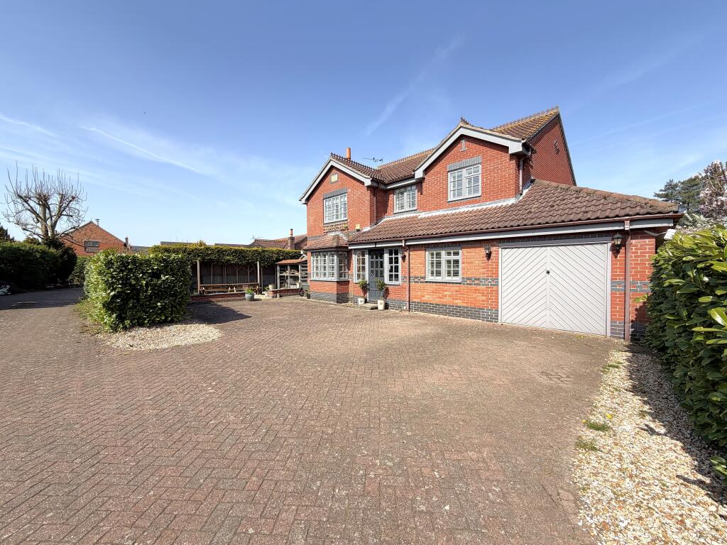 Main image of property: Lincoln Road, Bassingham, LN5