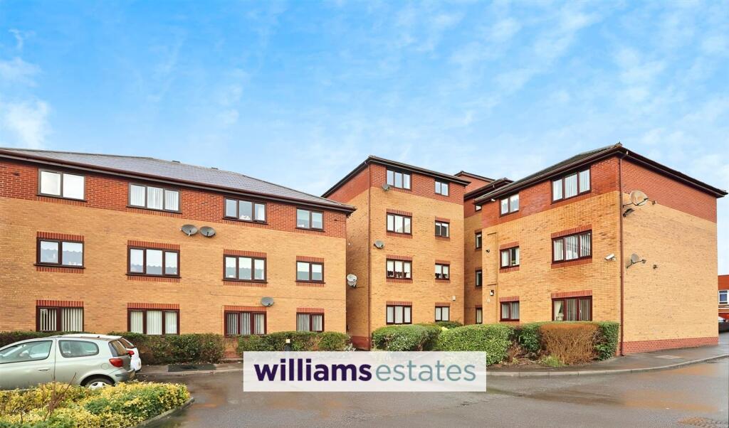Main image of property: Llys Yr Efail, Mold, CH7