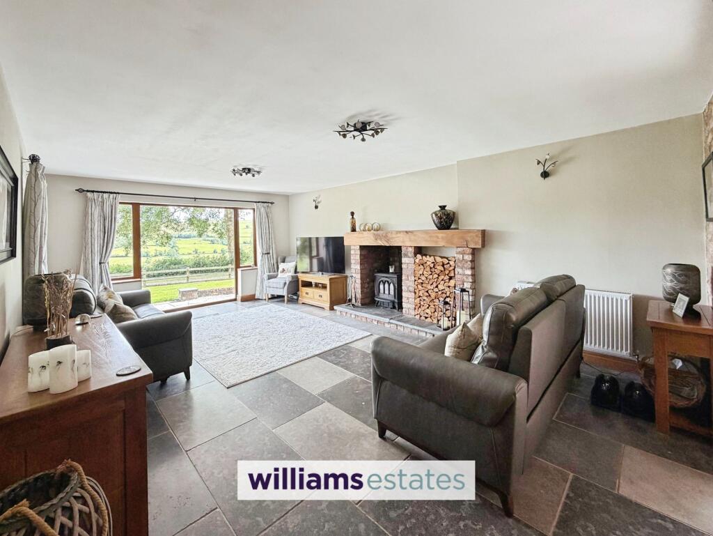 Bryneglwys, Corwen, LL21 photo 3