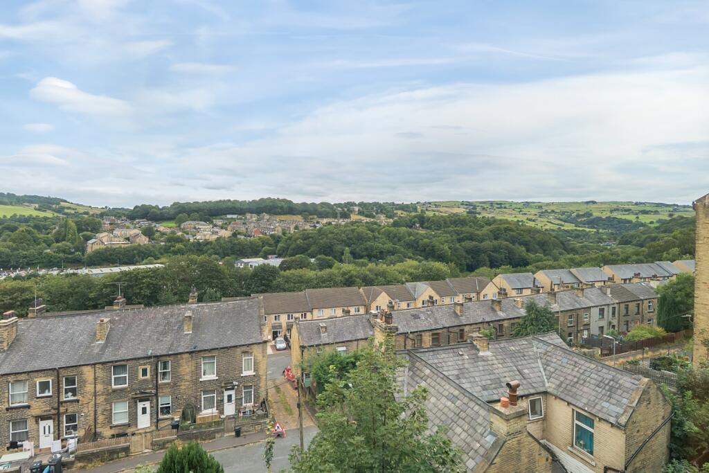 Hollins Lane, Sowerby Bridge, HX6 photo 2