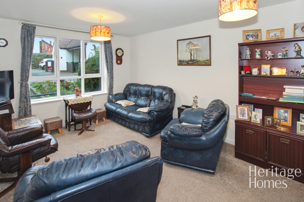 Fairland Court, Fairland Street, Wymondham, Norfolk photo 3