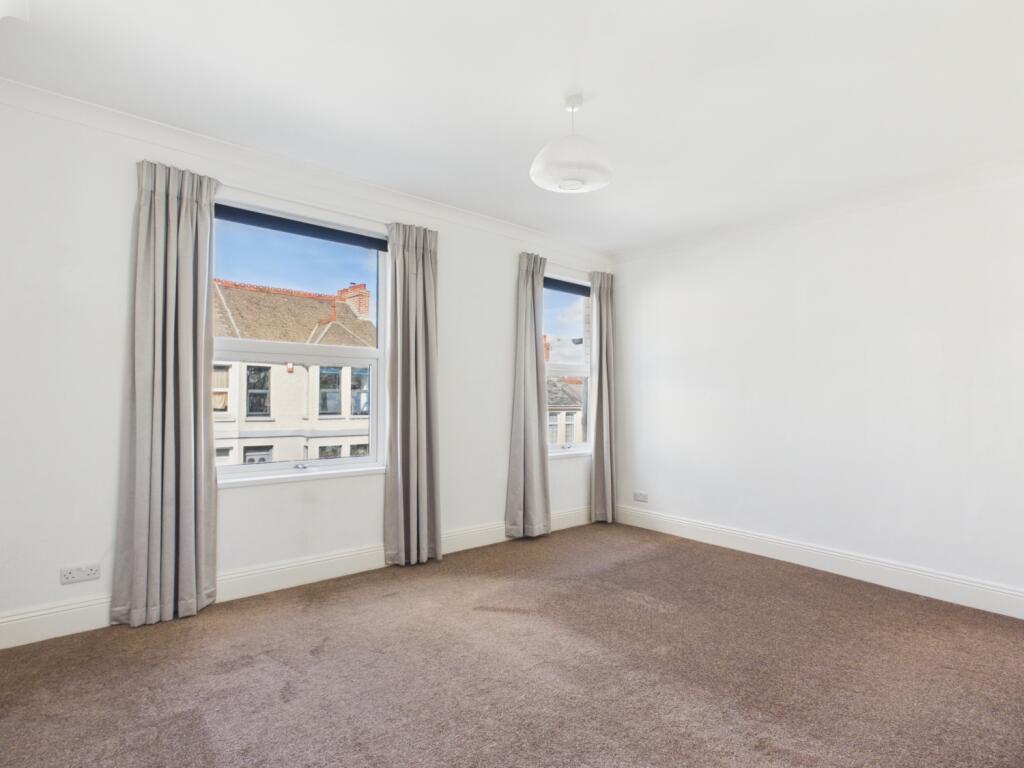 House in Plymouth - View 5