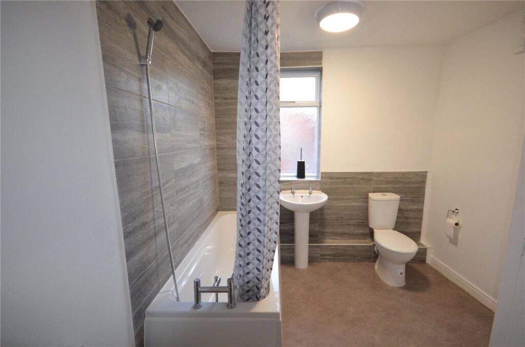 House in Leicester - View 4