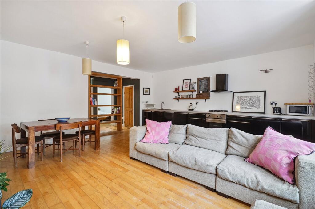 Apartment in London, Kentish Town - View 5