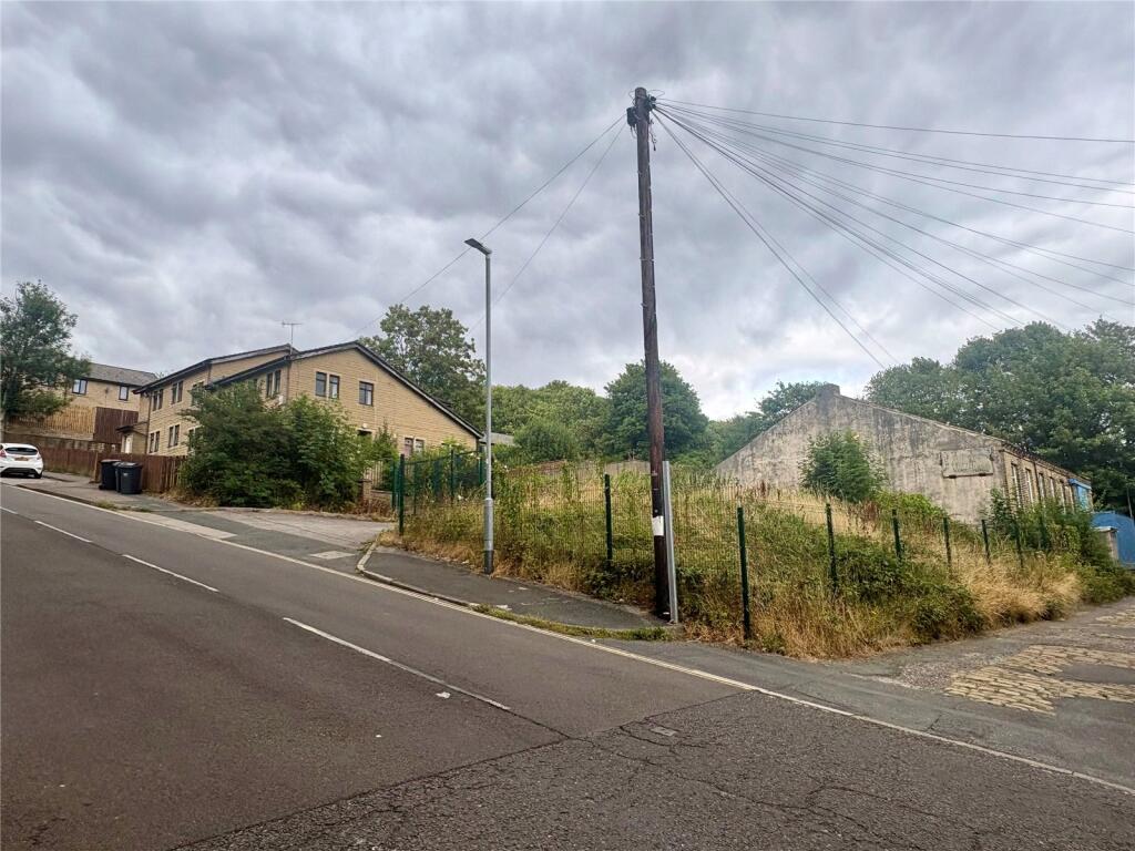 Range Lane, Halifax, West Yorkshire, HX3 - View 3