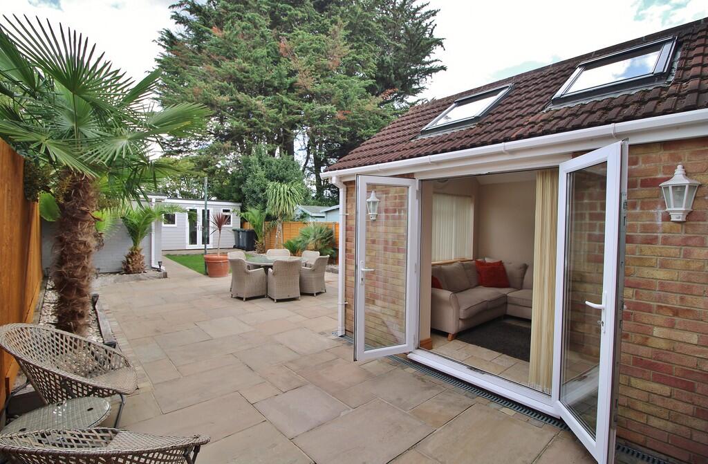 House in Havant, Bedhampton - More