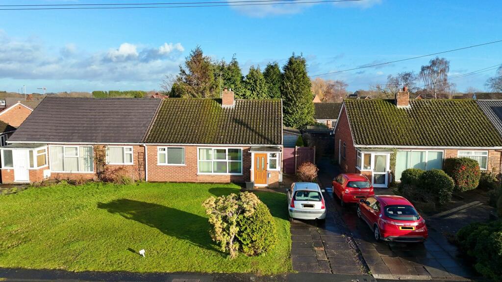 2-bed semi-detached on Burlea Drive, Shavington, CW2, £220,000