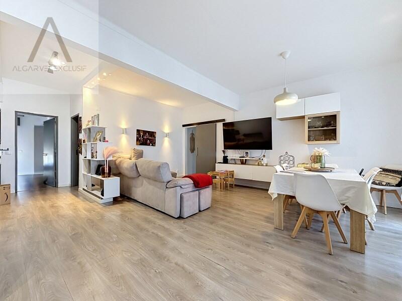 Main image of property: Algarve, Quelfes