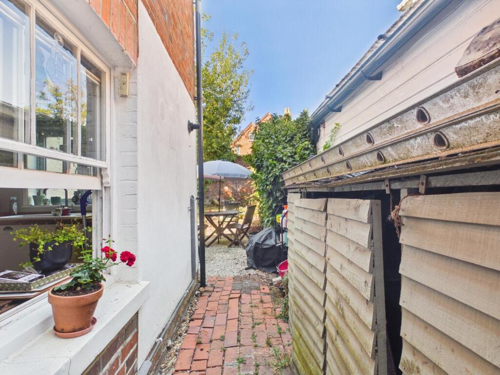 Property photo 8