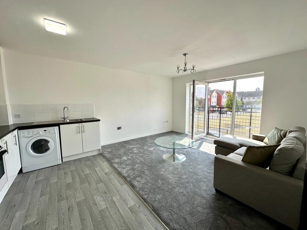 Apartment in Wolverhampton - More