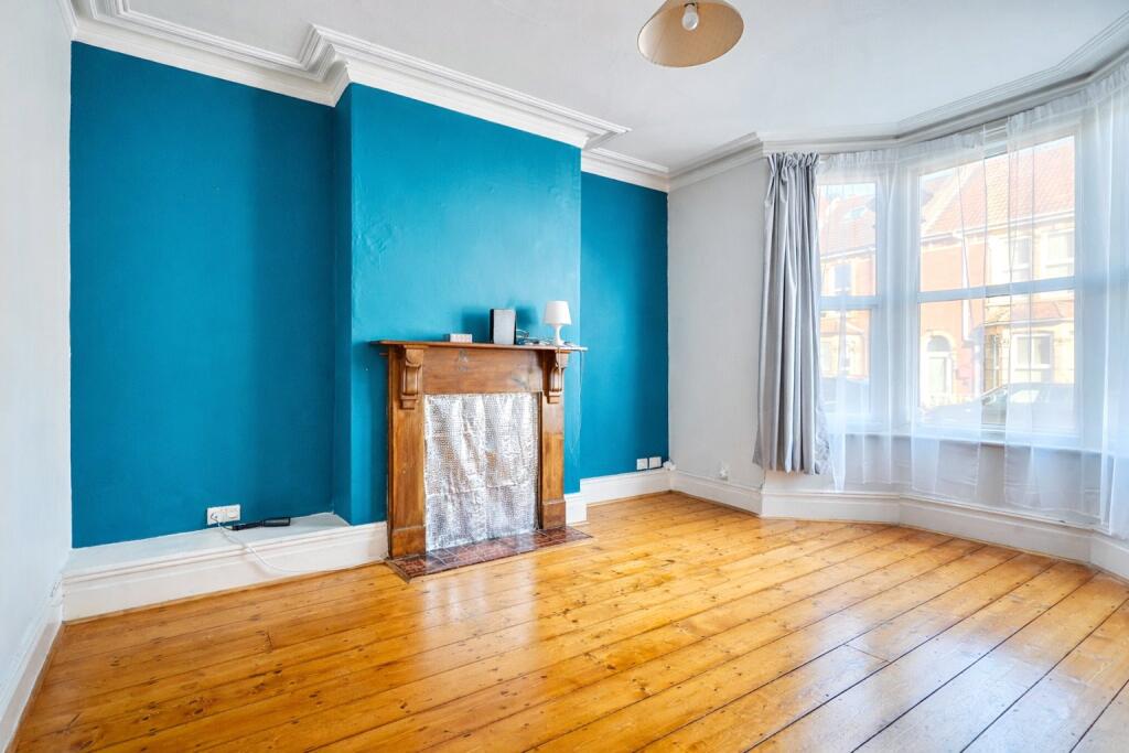 House in Bristol, Ashley Down - View 3