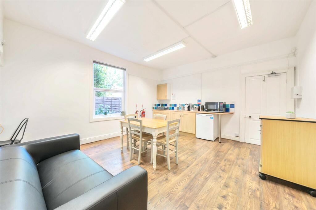 Additional image 8 of New Road, Bromsgrove, Worcestershire, B60