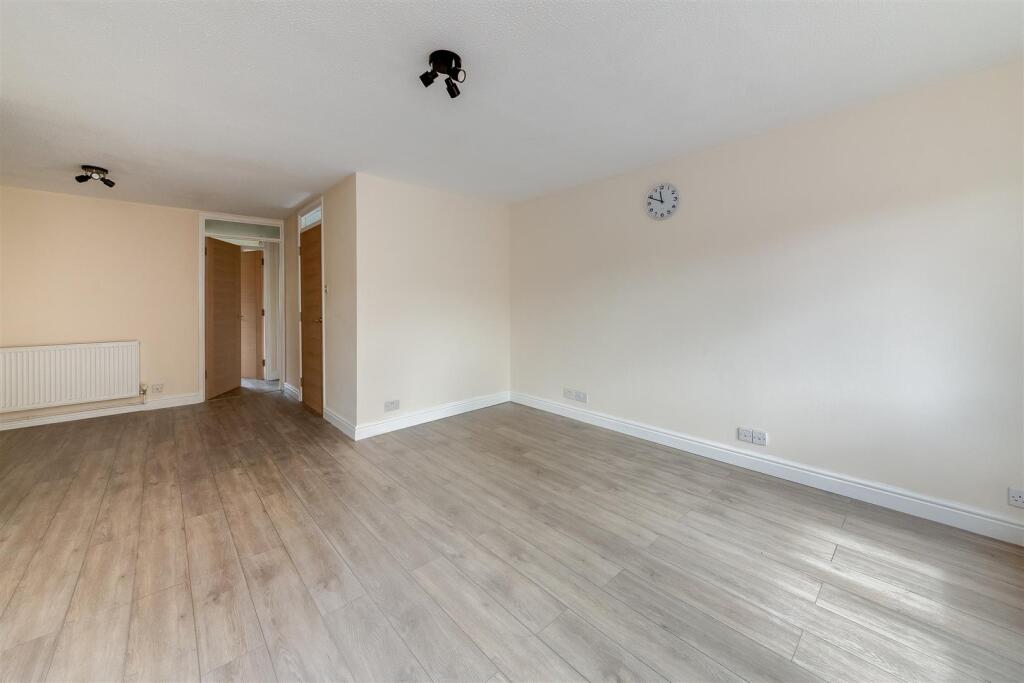 Apartment in Oxford - View 5