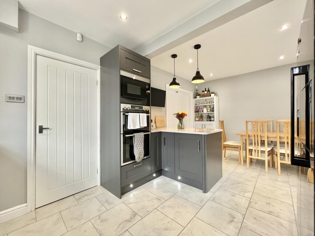 House in Wolverhampton - View 3